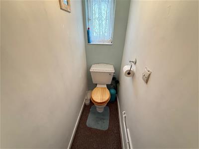 First Floor Cloakroom